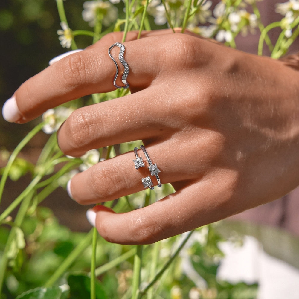Tiny Petal Silver Ring