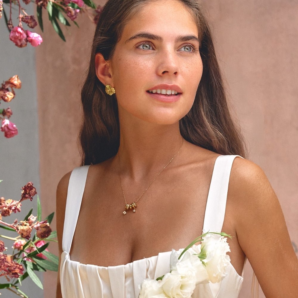 Aurea Gold Ring Pendant Necklace - Beautiful Earth Boutique