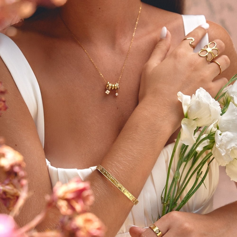 Aurea Gold Ring Pendant Necklace - Beautiful Earth Boutique