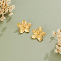Blooming Gold Flower Earrings - Beautiful Earth Boutique