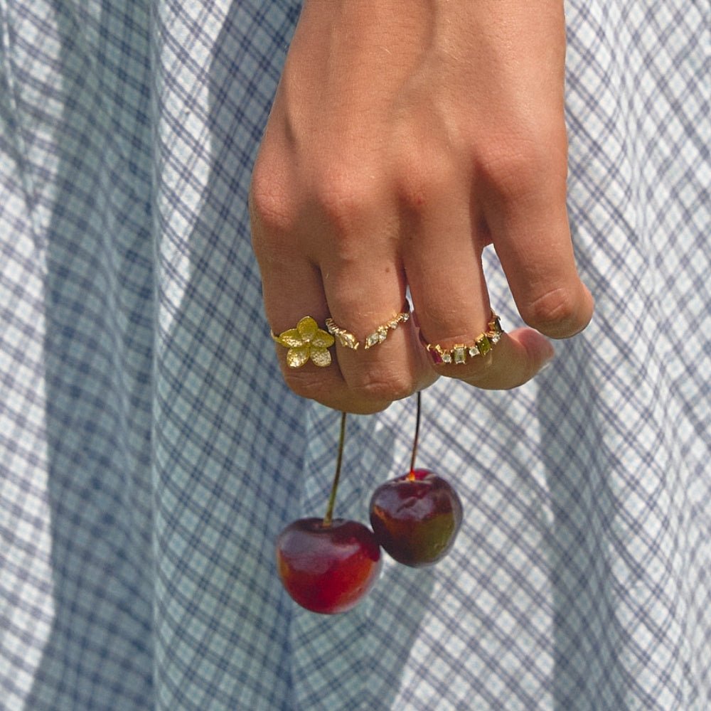 Blooming Gold Flower Ring - Beautiful Earth Boutique