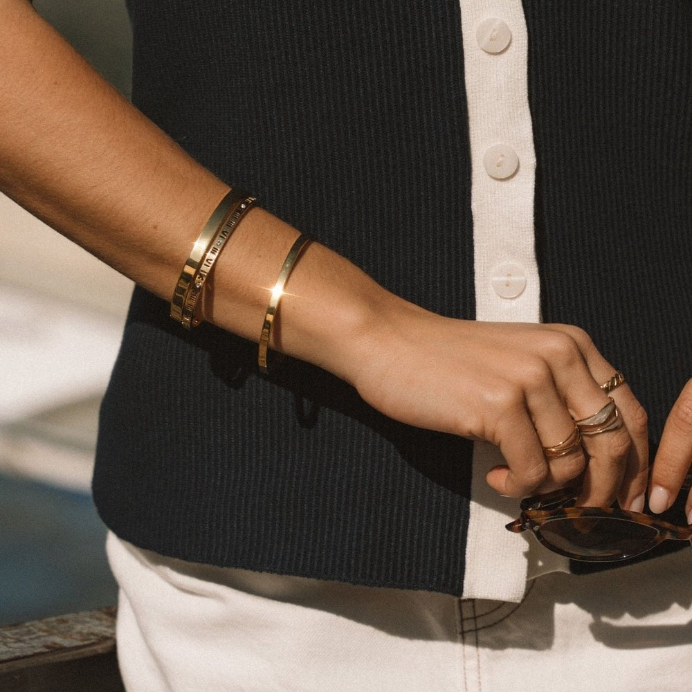 Roman 18K Gold Bangle - Beautiful Earth Boutique