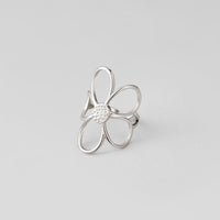 Silver Daisy Flower Ring - Beautiful Earth Boutique
