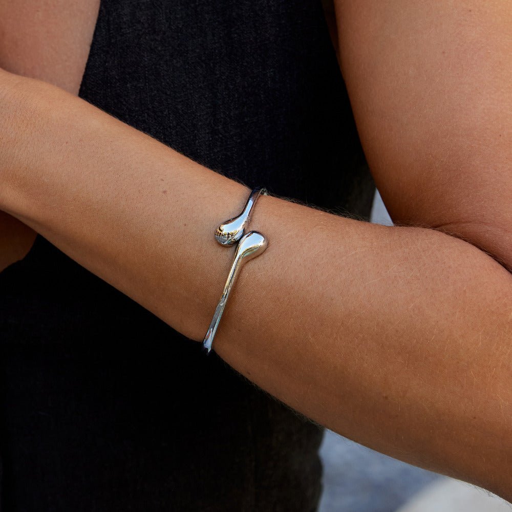 Silver Teardrop Bangle - Beautiful Earth Boutique