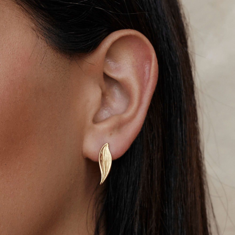 Vintage Monet Gold Leaf Earrings - Beautiful Earth Boutique